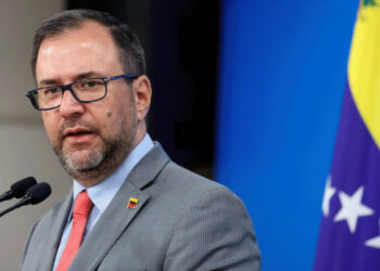 El canciller venezolano arremete contra Marco Rubio