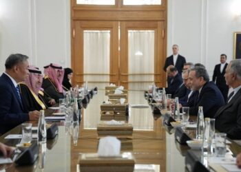 Irán, China y Arabia Saudita refuerzan diálogo y exigen fin a agresión