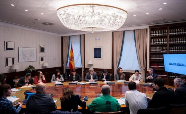 Organizaciones sociales piden a los grupos parlamentarios prorrogar la moratoria antidesahucios