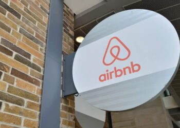 La segunda mayor multa de la historia; 64 millones de euros a Airbnb por anunciar viviendas turísticas ilegales