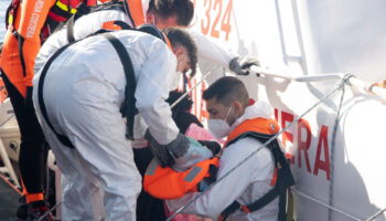 Aita Mari rescata a 56 personas en su última misión de 2025
