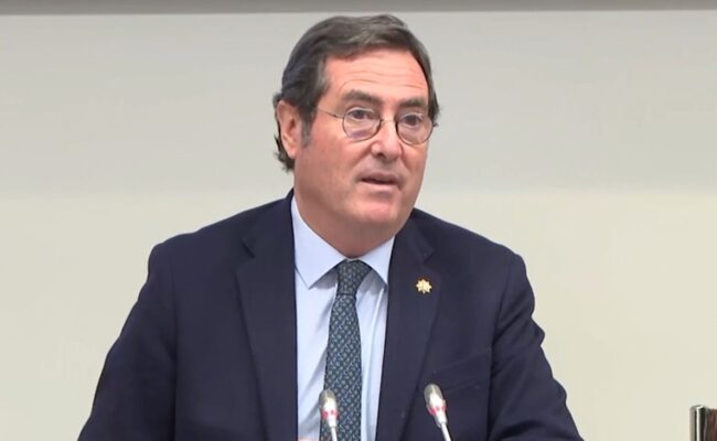 CGT: «Crítica a la propuesta de la CEOE de subida del Salario Mínimo Interprofesional (SMI) para 2026»