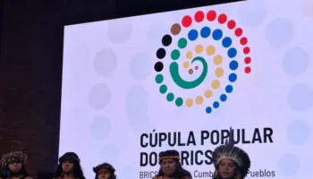 Rechazan amenazas de EE.UU. contra Venezuela en Cumbre Popular del BRICS