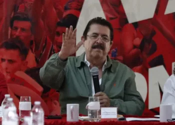 Expresidente Zelaya a movilizarse «de inmediato» ante el golpe electoral en proceso en Honduras