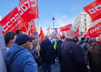 El sector de carretera y logística de Madrid convoca una huelga los días 4, 5, 9 y 10 de diciembre, en el transporte sanitario