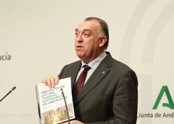 Por Andalucía planta cara al Proyecto de Ley de Turismo Sostenible con una Enmienda a la Totalidad