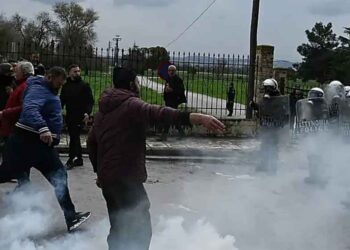 La policía reprime las movilizaciones en memoria de Grigorópulos en Atenas