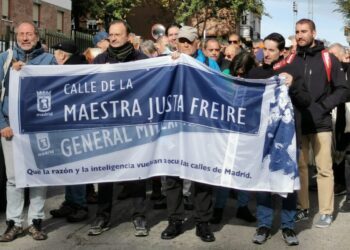 Memorialistas de Madrid animan al Gobierno a ser valiente con el «Catálogo de símbolos y elementos franquistas» y su erradicación