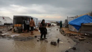 Gaza exige viviendas urgentes tras inundaciones mientras Israel bloquea ayuda humanitaria