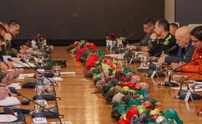 Petro ordena fortalecer las capacidades de defensa de Colombia