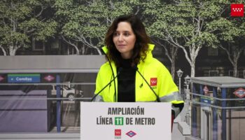 Asociaciones de Carabanchel lamentan una nueva visita de Ayuso a las obras de la línea 11 de Metro de espaldas a la ciudadanía