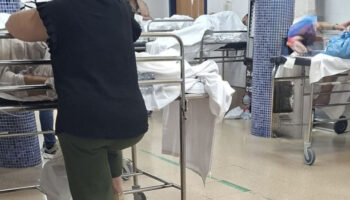 Podemos denuncia el colapso de la sanidad pública andaluza ante la epidemia de gripe y exige la reapertura de camas hospitalarias y el refuerzo del personal