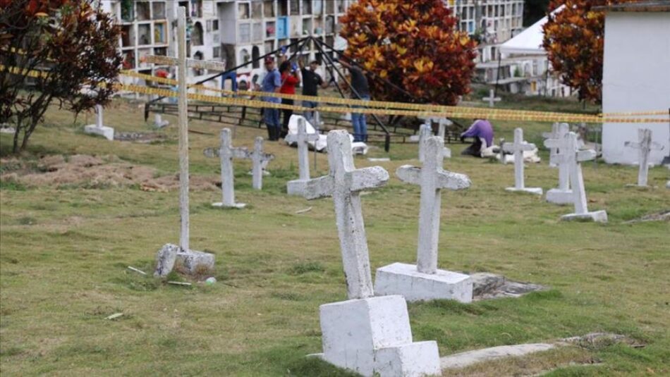 Recuperan restos de 34 presuntos desaparecidos en noreste de Colombia