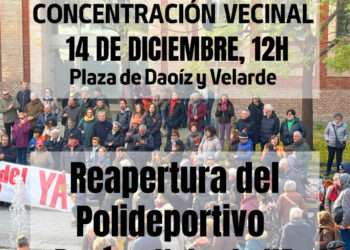 Segunda concentración vecinal por la reapertura del Polideportivo Daoiz y Velarde de Madrid