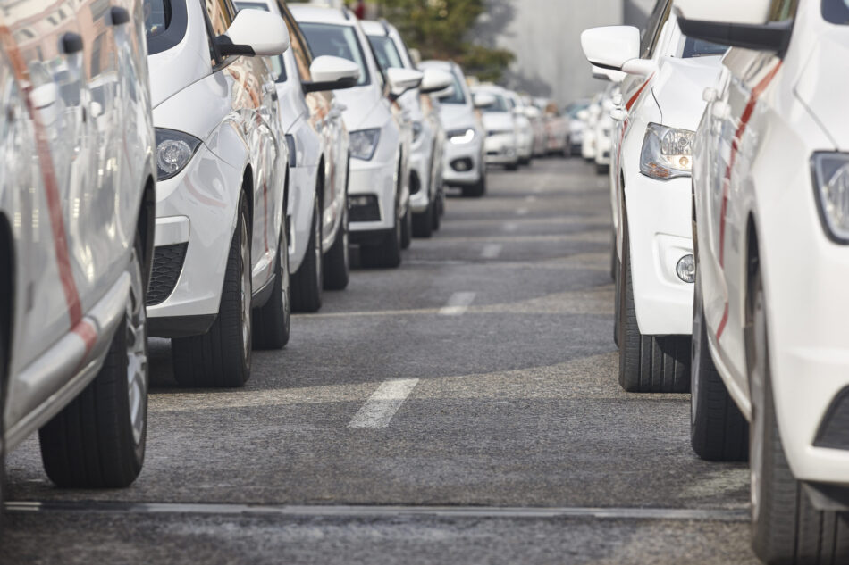 Gestiona tu flota con renting, recarga y conexión inteligente