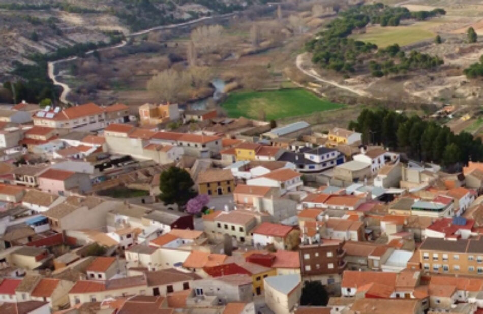 Izquierda Unida Munera (Albacete) denuncia adjudicaciones irregulares en contratos municipales de asistencia jurídica y técnica urbanística