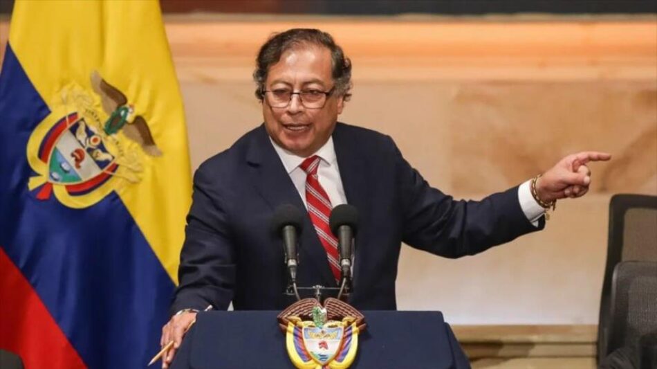 Petro denuncia: EEUU es primer país en bombardear una capital suramericana