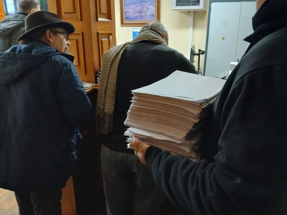 Tres mil cuatrocientas denuncias contra la planta de Ence en Limia (Orense)