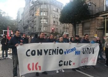 As traballadoras de UNVI mantéñense en loita