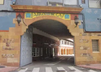 La plataforma Fábrica de Gas e Ideas pide a la Consejería de Cultura que se mantenga firme en la protección de la Marquesina de Ildefonso Sánchez del Río