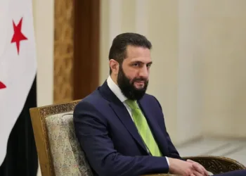 Siria anuncia acuerdo de alto al fuego e integración de las FDS