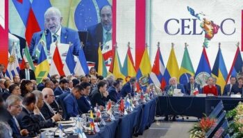 La Celac convoca una reunión de urgencia para evaluar la situación en Venezuela