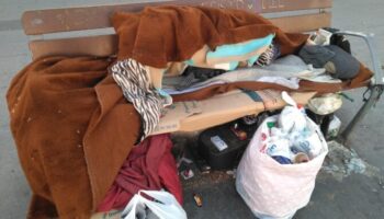 La “Plataforma La Calle Mata” exige que se mantenga abierto albergue para las personas sin hogar