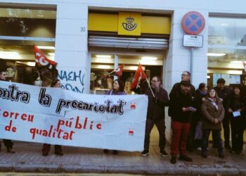 CGT Correus Barcelona: «La vaga serà de 12 a 15h, indefinida, des del 2 de gener»