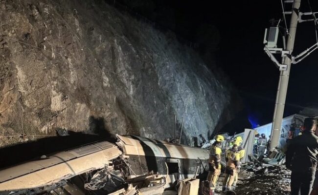 Consternación en Adamuz tras un descarrilamiento ferroviario