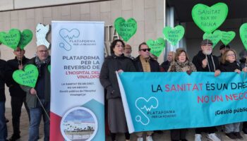 Correos internos de Ribera Salud reavivan el escándalo de la externalización sanitaria: material de un solo uso reutilizado hasta diez veces para reducir costes