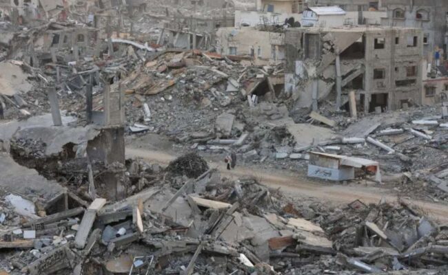 Albanese rechaza que Israel remueva escombros en Gaza y destruya evidencia de sus crímenes