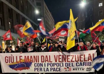 Condena la mayoría de los italianos agresión de EEUU contra Venezuela