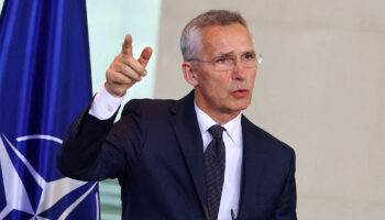 Exjefe de la OTAN aboga por diálogo de occidente y Rusia