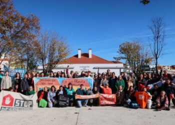 Por las casas, por el planeta, por todo