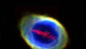 La emblemática nebulosa del Anillo enseña un secreto de su interior