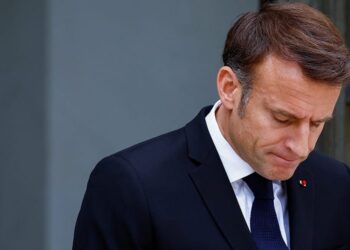 La popularidad de Macron toca fondo en Francia