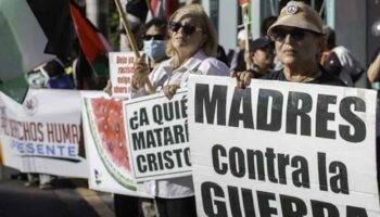 Madres Contra la Guerra se movilizan contra la militarización de Puerto Rico