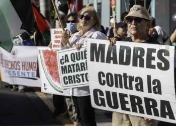 Madres Contra la Guerra se movilizan contra la militarización de Puerto Rico