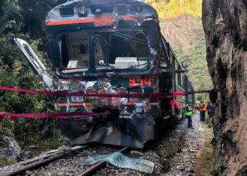 El Presidente de Perú reconoce insuficiencias tras el choque de trenes del ferrocarril del Machu Picchu