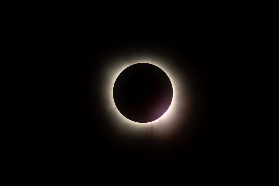 Todo sobre la triada de eclipses que se verán desde España en los próximos tres años: fechas clave y recomendaciones