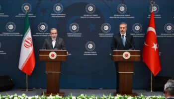Turquía se opone a cualquier intervención militar contra Irán