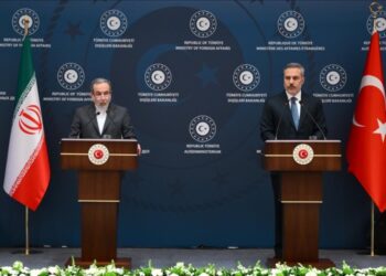Turquía se opone a cualquier intervención militar contra Irán