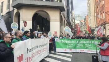 El profesorado de la Región de Murcia alerta de un grave deterioro de sus condiciones laborales