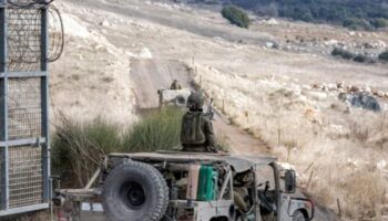 ​Fuerzas israelíes disparan proyectiles en el oeste de Daraa, Siria