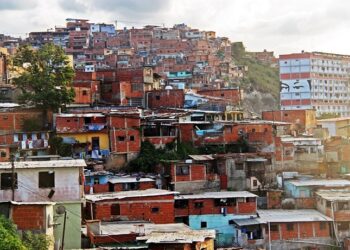 CGT: «Trump bombardea Venezuela para hacerse con el control de todo el continente americano»