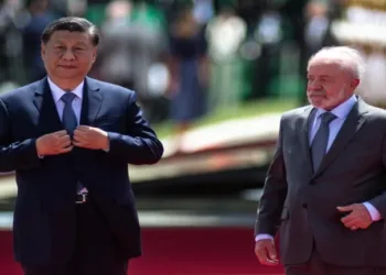 Xi Jinping propone a Lula da Silva defender juntos el protagonismo de la ONU