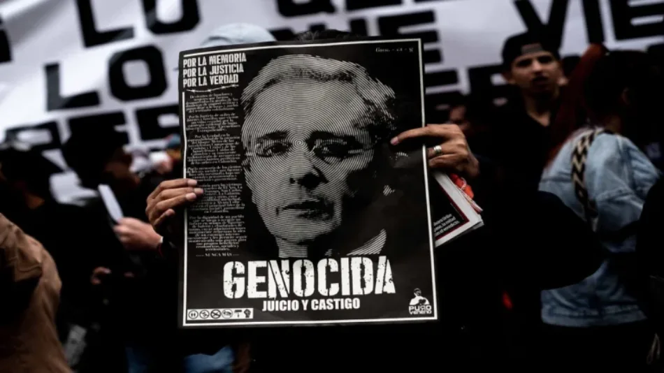 Presentan demanda contra absolución del expresidente Álvaro Uribe