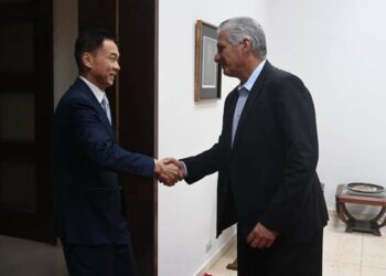 Xi Jinping aprueba nueva ayuda a Cuba