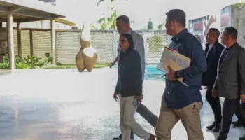 Presidenta encargada de Venezuela insta a estudiantes de derecha a decir verdad sobre excarcelaciones