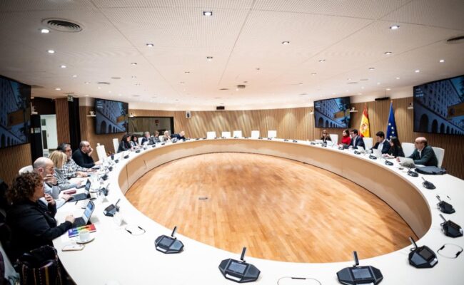 Cerca de dos millones de personas trabajadoras se beneficiarán de la subida del SMI hasta los 17.094 euros brutos anuales